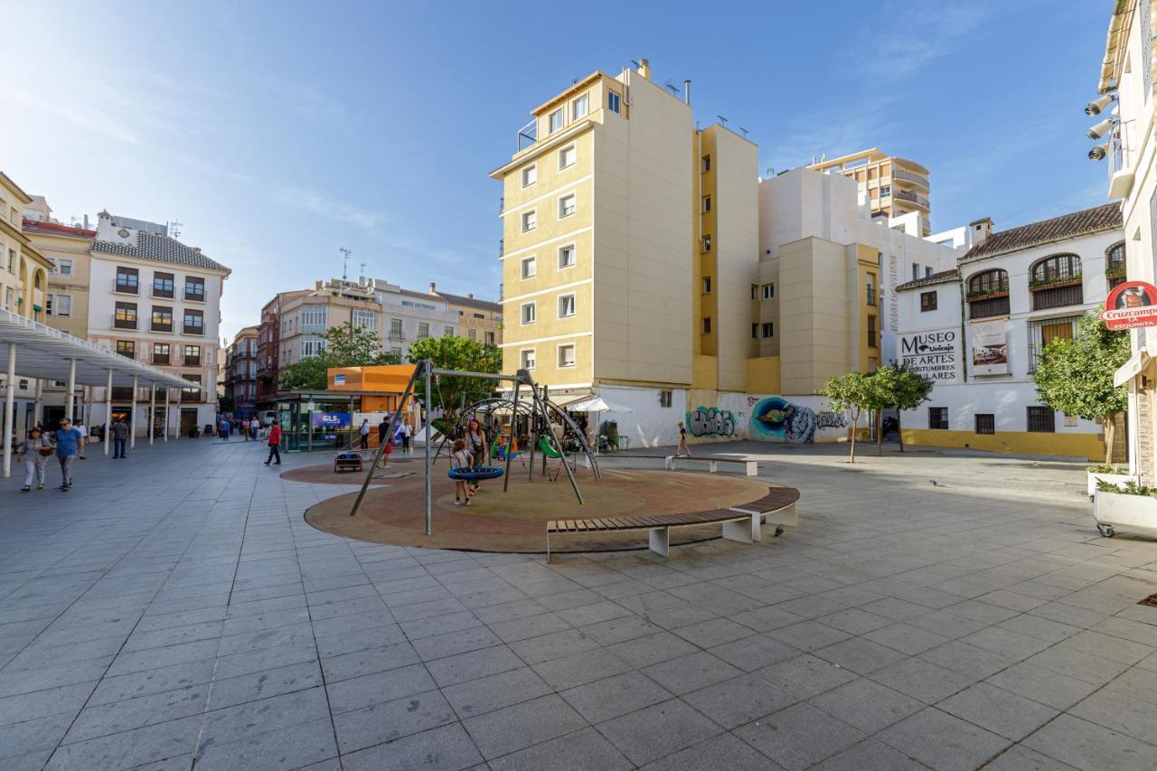 Hotel Trebol Malaga Exterior photo